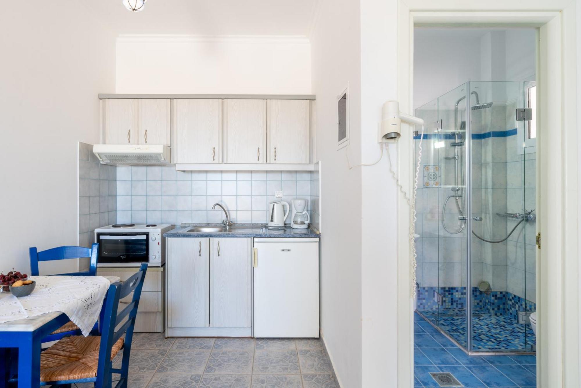 Sirines Aparthotel Vlachata Bagian luar foto